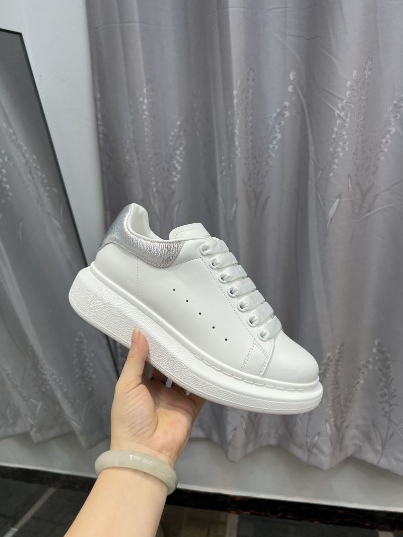 Alexander Mcqueen Low Shoes